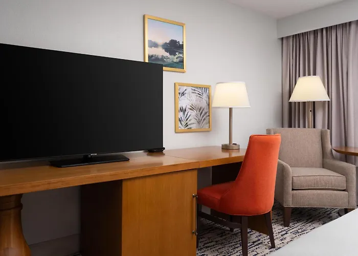 Doubletree By Hilton Gainesville